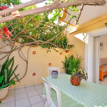 Villa Mimagia Apartments Palaiochora Exterior photo
